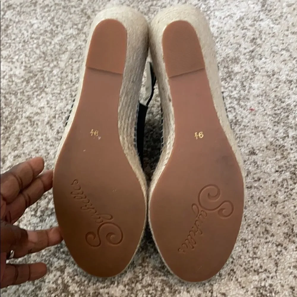 Seychelles Black Leather Wedge Sandals 9.5